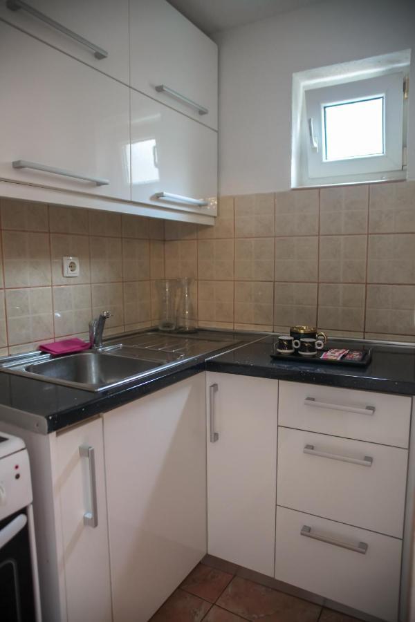 Apartment Una Мостар Экстерьер фото